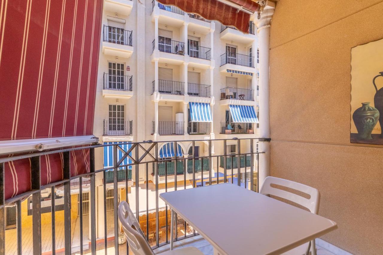Estepona Beachside Lägenhet Exteriör bild